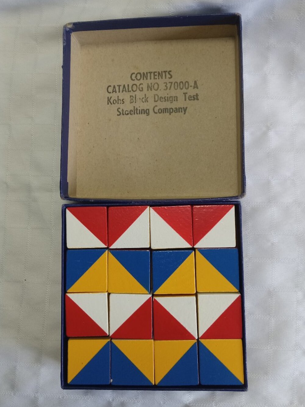Vintage & original Kohs Block Design Test, a diagnostic tool